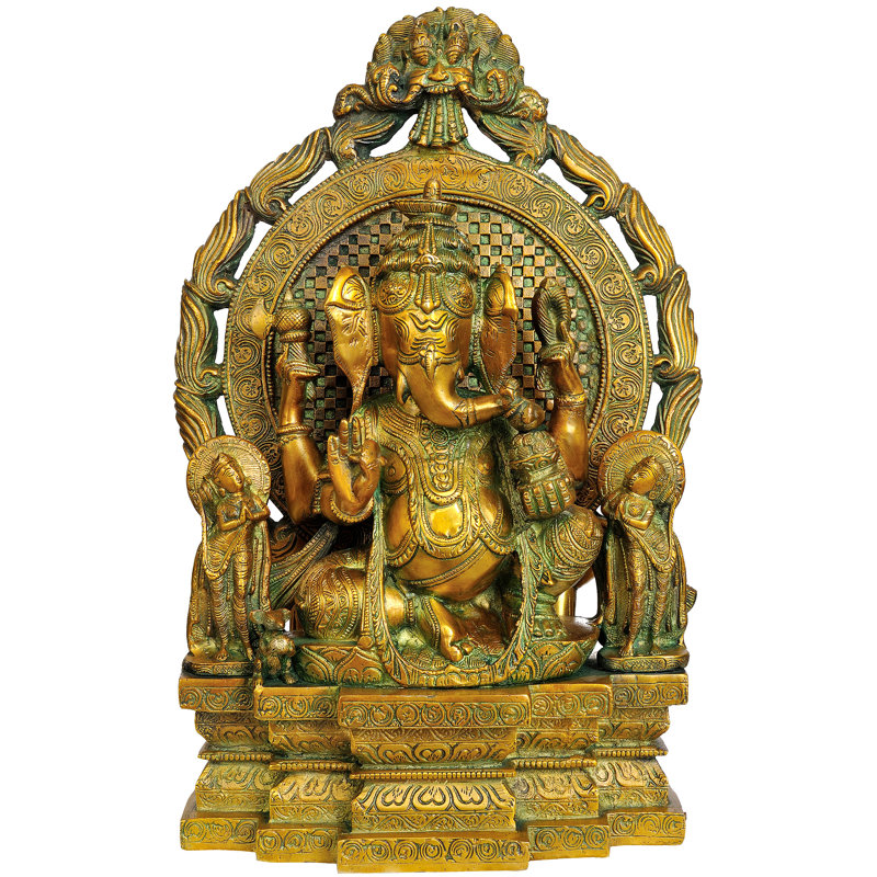 Ganesha assis dans le Maharaja Lila Asana