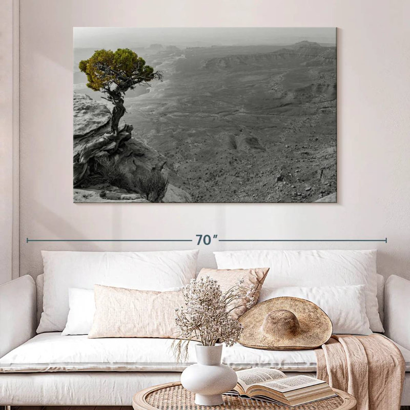 Harnek Canyonlands Lone Tree, H 34 po x l 51 po