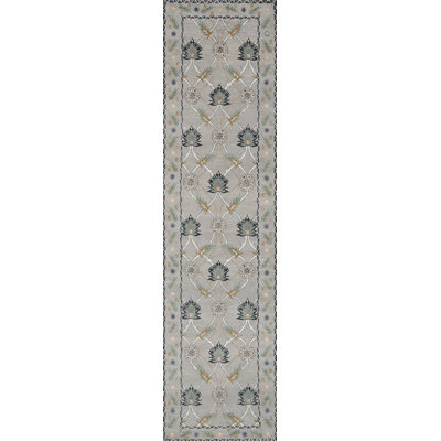 Persia Hand Woven Wool Oriental Area Rug