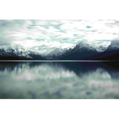 " Mountain Reflection Photography "