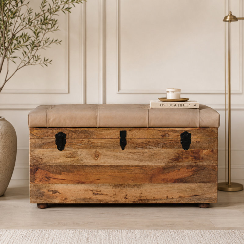 Coffre de rangement en cuir beige