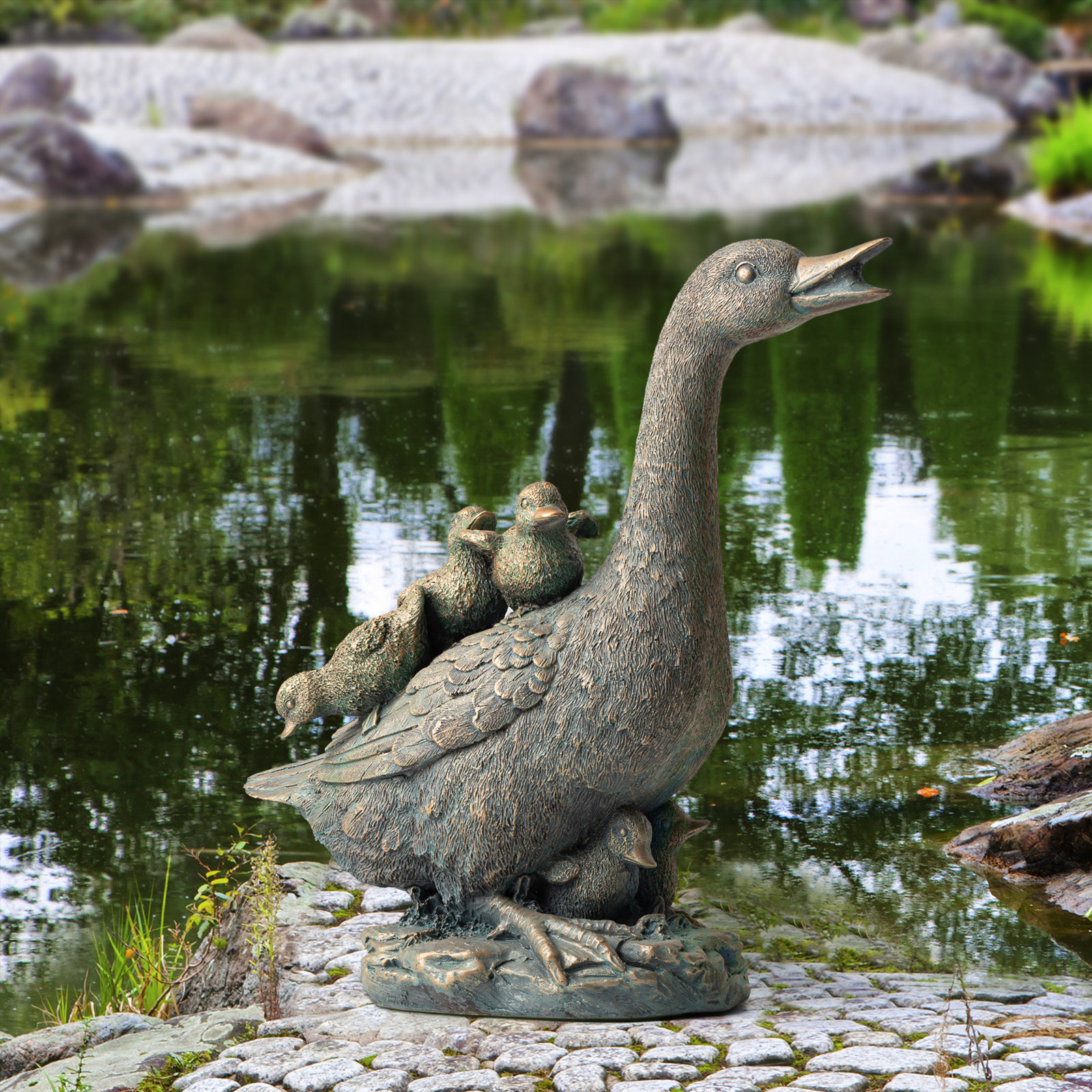 Diahn Duck Garden Statue