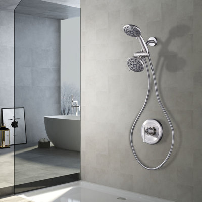 Robinet de douche à poignée simple à 7 jets 1,8 gallon par minute avec pomme de douche double réglable