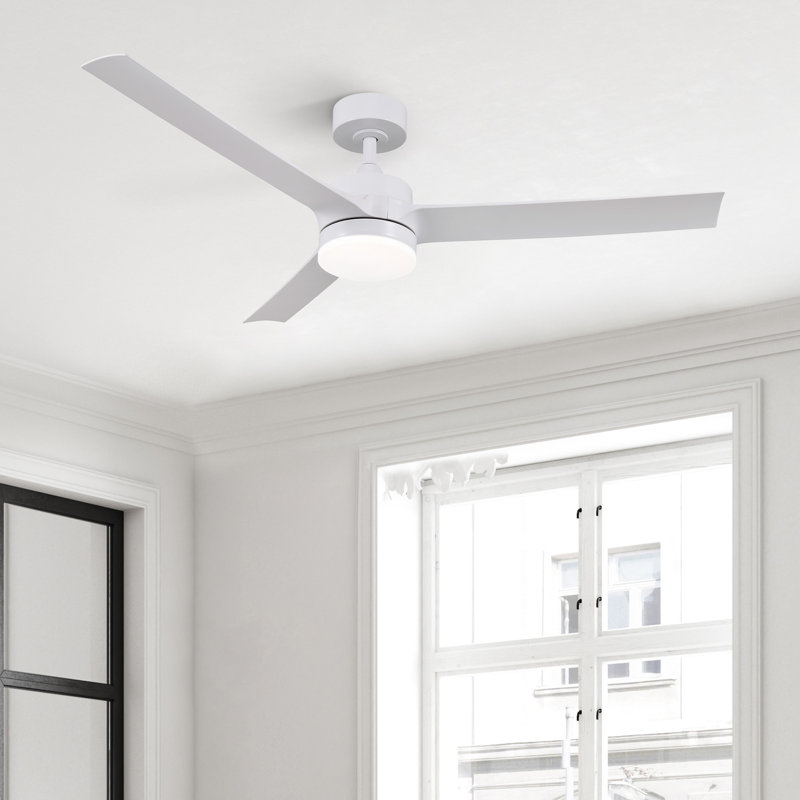 Ventilateur de plafond à 52 pales 52 po avec télécommande DEL et ensemble d'éclairage inclus Brend, Blanc