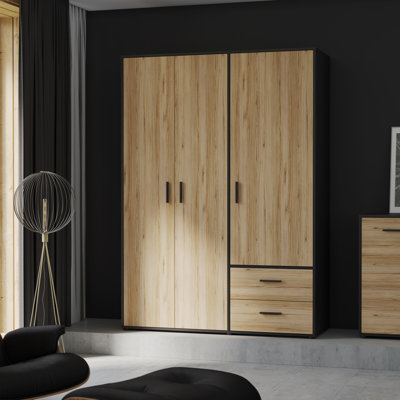 Laur 3 Door Wardrobe