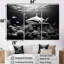 «Black and White Shark S Graceful Glide» - Ensemble d'art mural corail sous l'eau-107756046-107756048