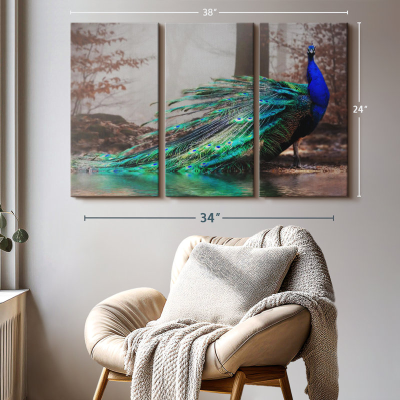 «Elegant Blue Peacock» sur toile, H 24 po x l 38 po x P 1,25 po