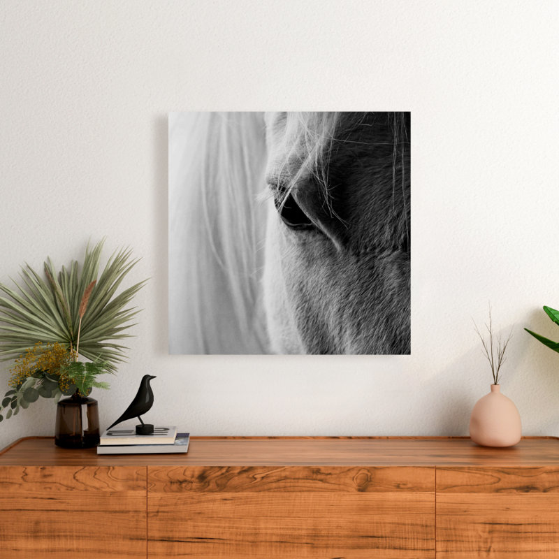 Toile oeil de cheval blanc | «Farm Farm», art mural gris