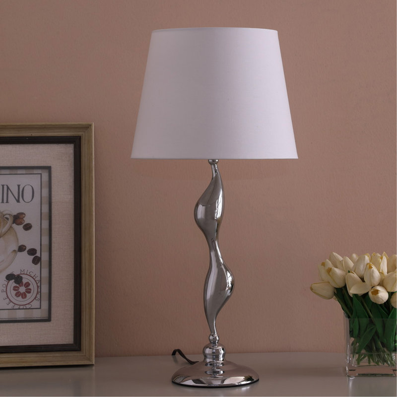 Lampe de table argentée 24 "Erte Art Deco Silhouette
