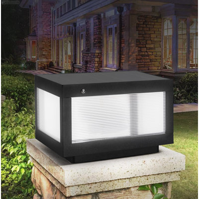 Set of 2 Modern Outdoor Post Light Automated Dusk-to-Dawn Fence Cap Illumination Black