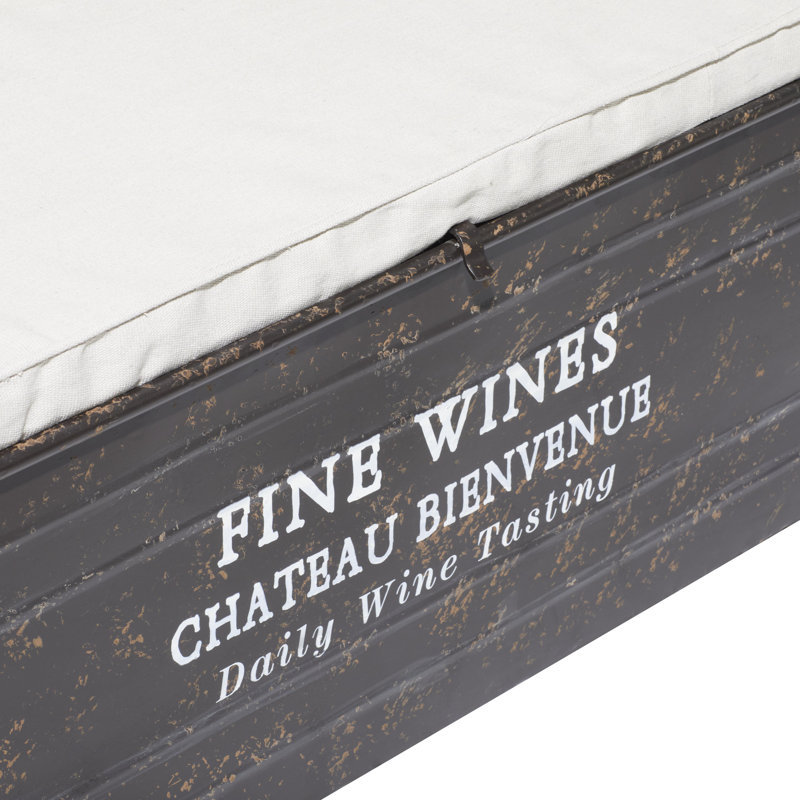 Banc de rangement en métal Thelonius avec dessus en toile de jute crème et typographie champagne