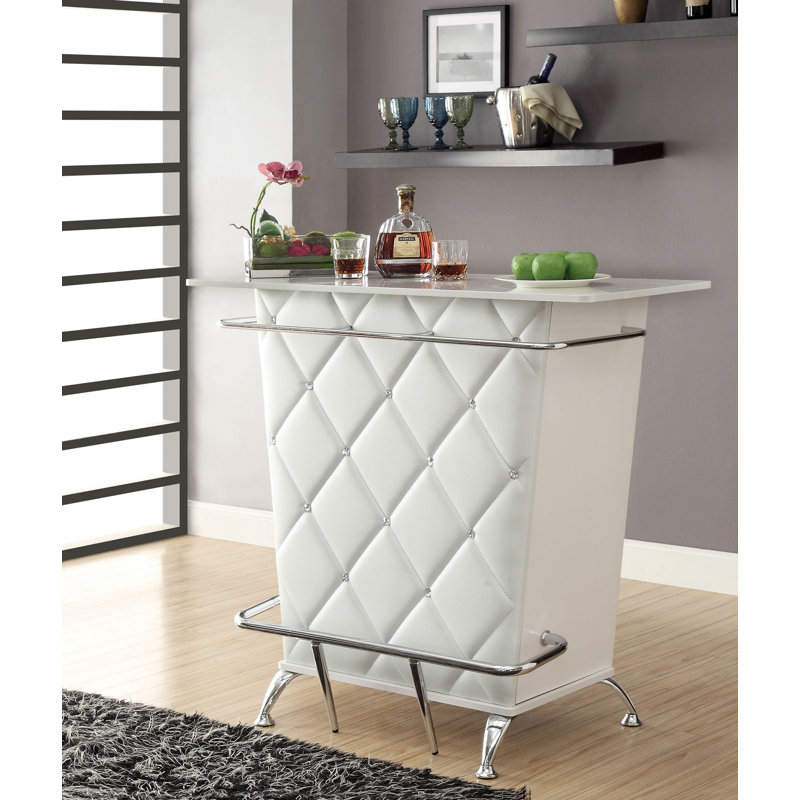 Gunn Dining Table, White
