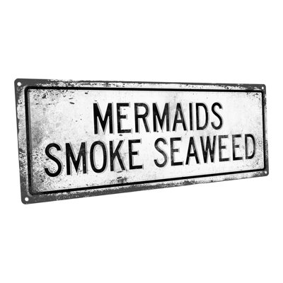 «Retro Mermaids Smoke Seaweed» par Homebody Accents - cadre photo unique, impression sur métal