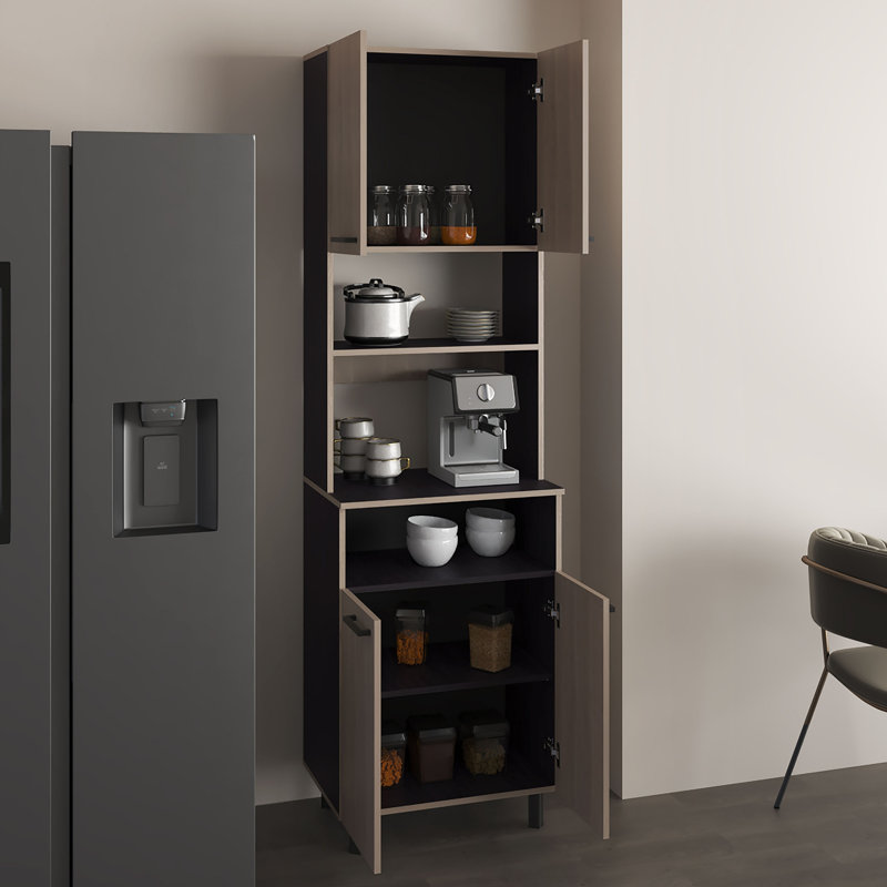 Garde-manger avec 5 tablettes et 4 portes