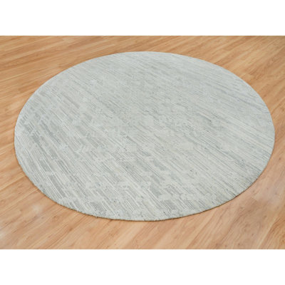 9'x9' Ivory Modern Design Undyed Natural Wool Hand Knotted Round Rug D246298CC34E4112961CB8D832A8560D
