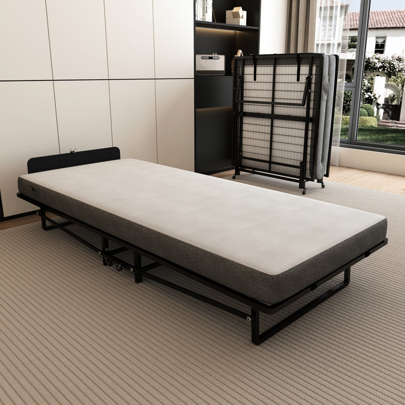 Structure de lit simple pliante en métal minimaliste avec matelas en mousse de 4 po, 4 roulettes pour le rangement mobile, bon appartement et mobilité pour les invités, peu encombrante