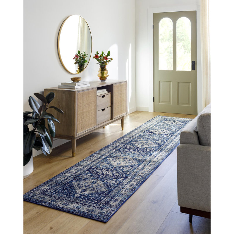 Fitz Oriental Indoor Rug, Runner 2'7" x 10'