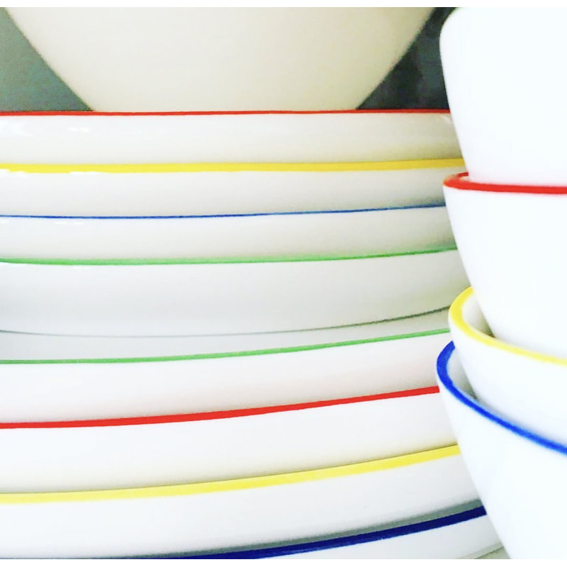 Assiette plate en porcelaine à jantes colorées Canvas Home Abbesses, bleu