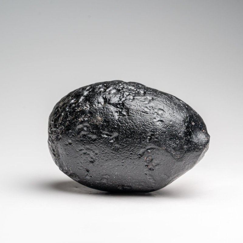 Véritable teckite indochinite de qualité musée (322,1 grammes)