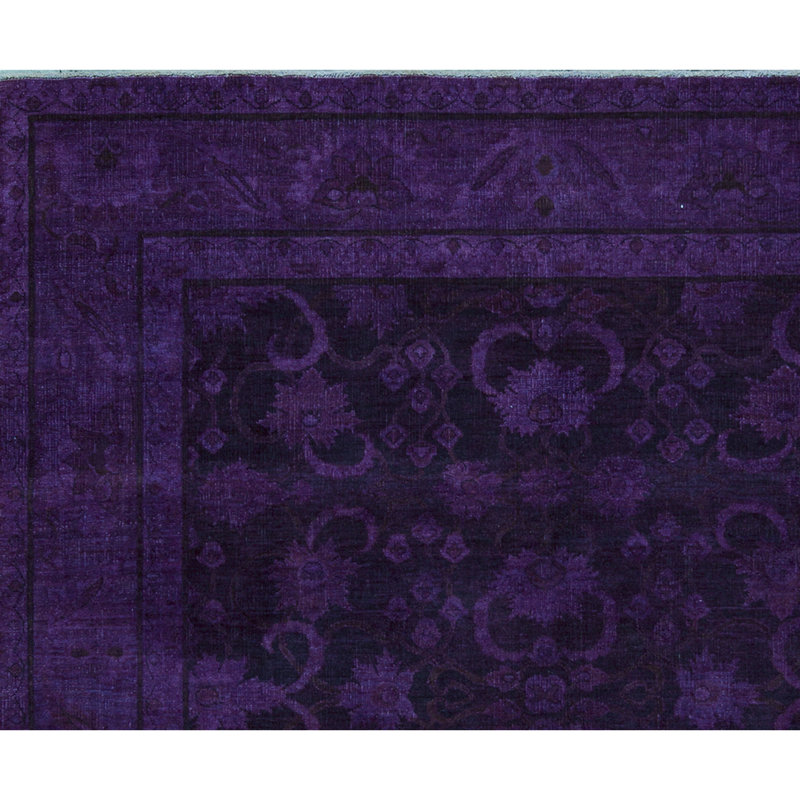 Wool Oriental Area Rug in Purple