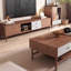 Combinaison meuble télé de style ancien avec table basse