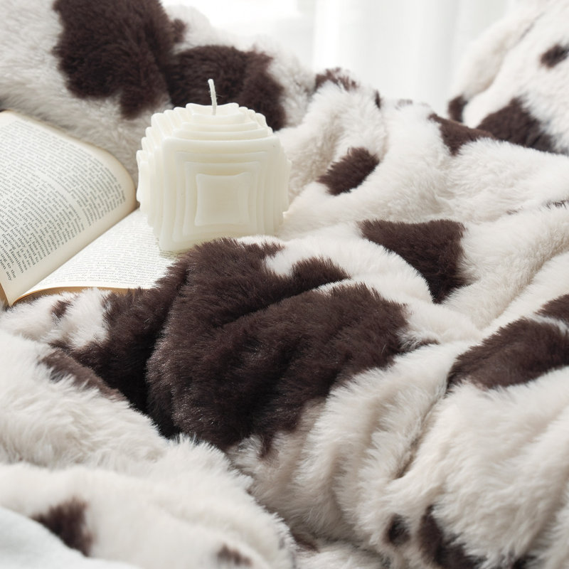 Coma Inducer Cow Crush Oversized Comforter Set, Twin Extra Long Comforter + 1 Standard Sham