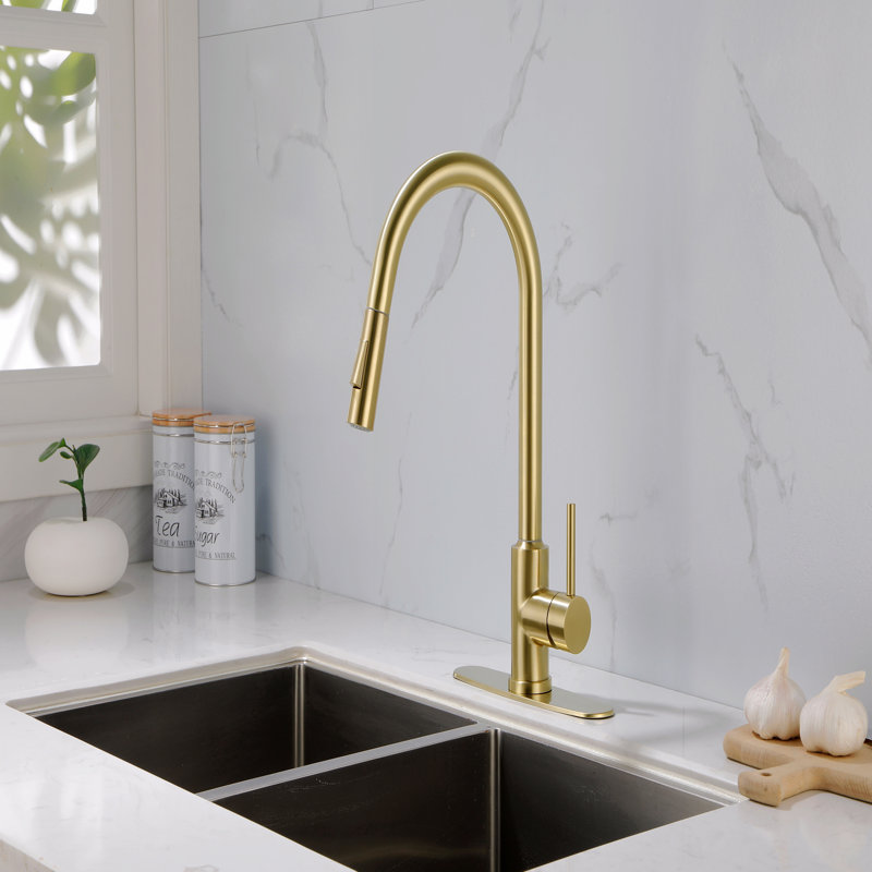 Kitchen Faucet With Pull Down Sprayer, Gold