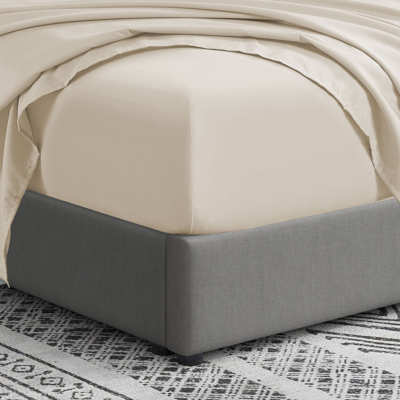 Swift Home Ultra-Soft 6-Piece Sheet Set with Extra Pillowcases - Essential 1800 Series Microfiber - Fits Mattress up to 14" Tall - Peach Fuzz, Durable, Easy Care
