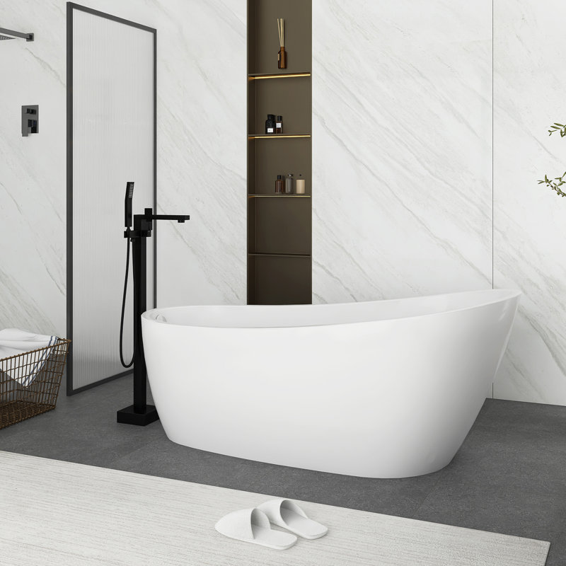 x Freestanding Soaking Plastic / Acrylic Bathtub