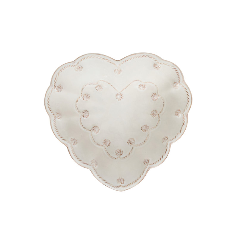 Berry & Thread 6.5" Heart Bowl - Whitewash