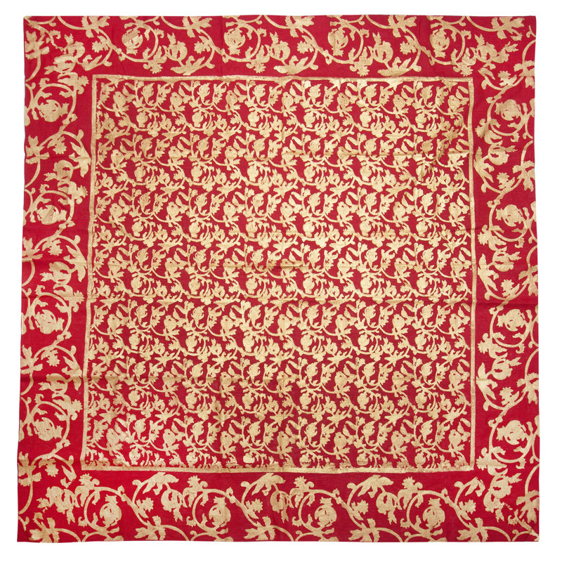 Saint-Rémy DOr Handmade Floral Tablecloth, Rouge