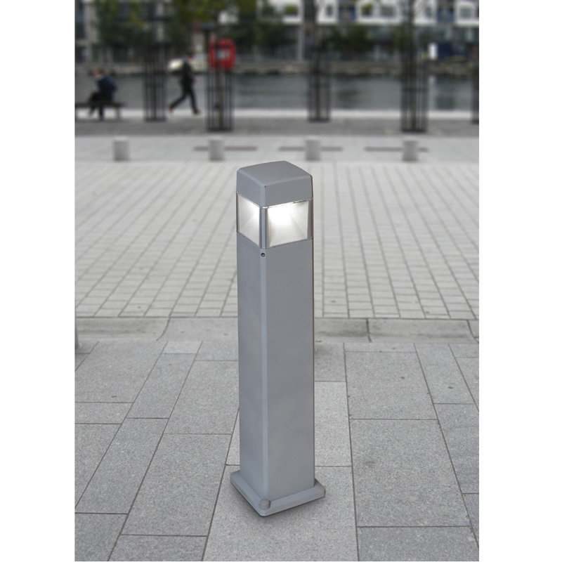 Wyler Bollards