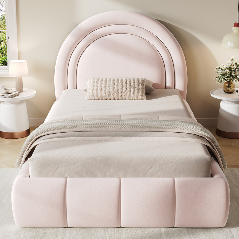 Bed, Pink