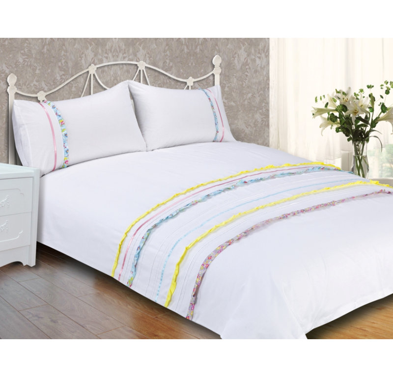 Calaeb Floral Duvet Cover Set, Burgundy