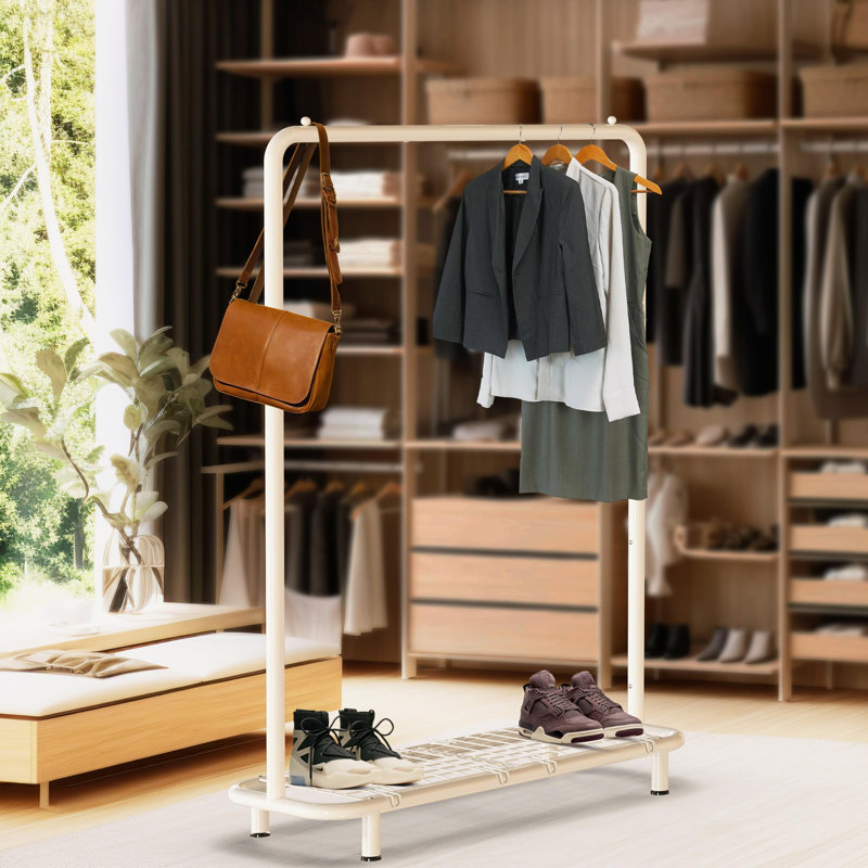 Portemanteaux simple avec accessoires industriels et tuyaux