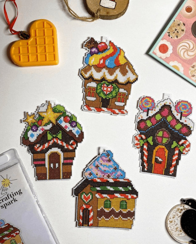 "Gingerbread House" 127CS
