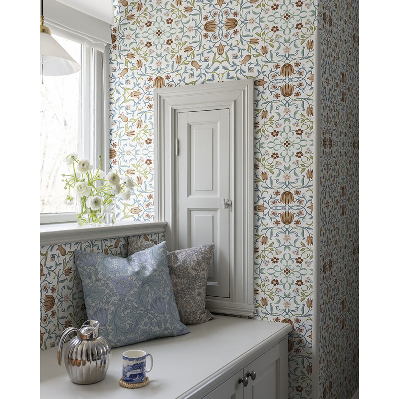 No 1 Holland Park Floral Wallpaper Roll, Red