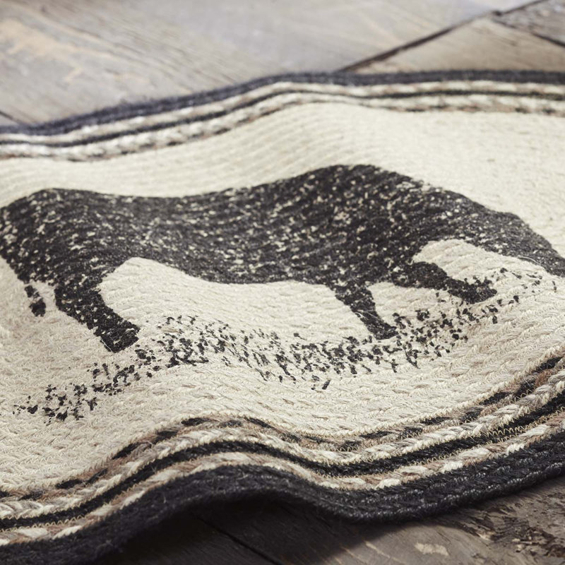 Sawyer Mill Indoor Rug, Oval 1'8" x 2'6"