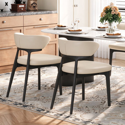 Ensemble de 2 chaises de salle à manger modernes entièrement assemblées, similicuir beige avec pieds en bois massif