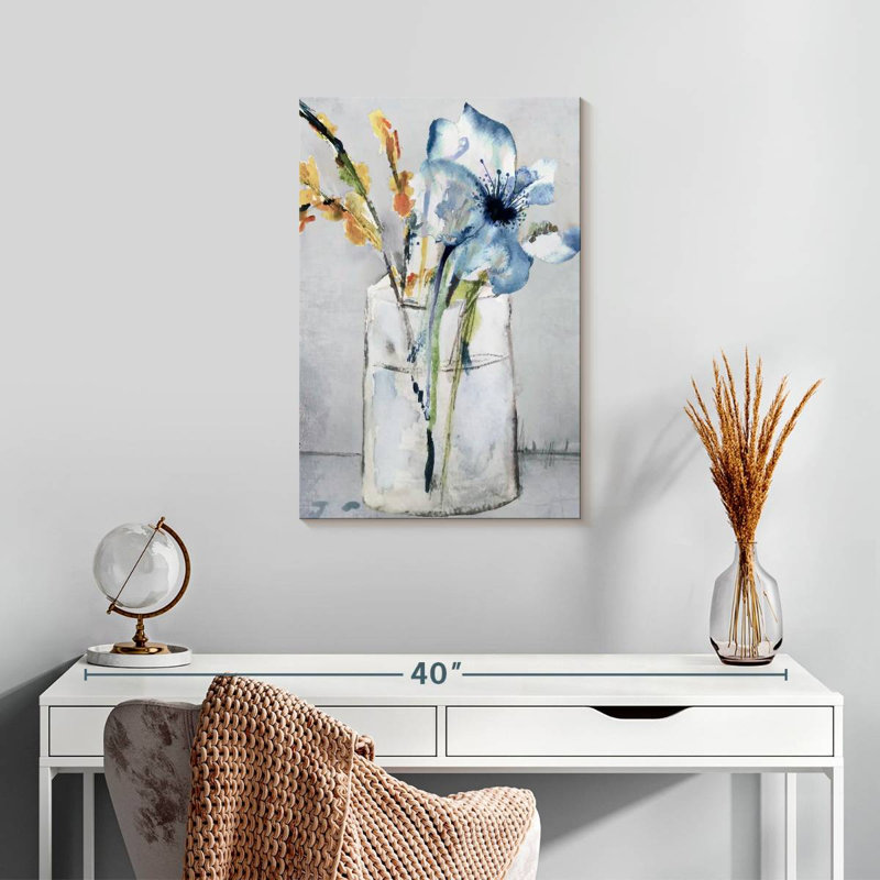 Harnek Vase Center Piece I, 24" H x 16" W