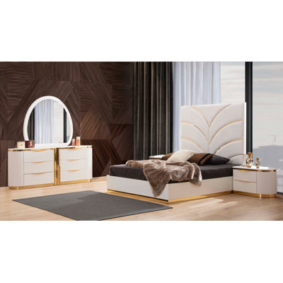 Eward 5-N Piece Bedroom Set by Mercer41