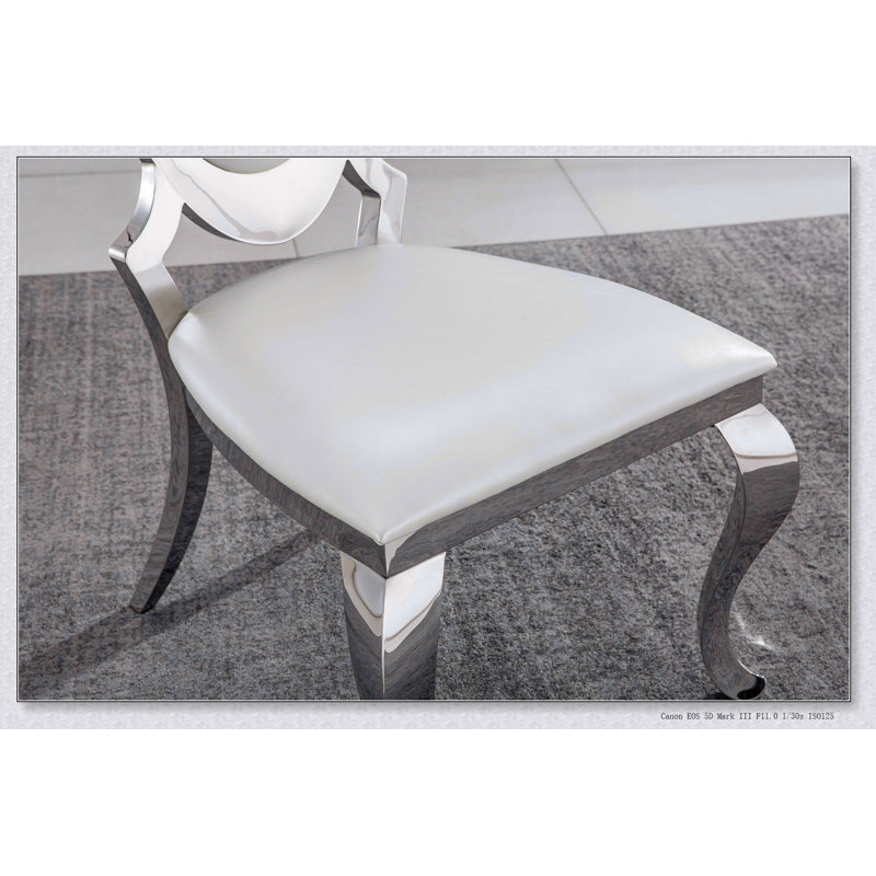 Ensemble de 2 chaises en similicuir avec dossier ovale, pieds en acier inoxydable, Argent argent, Blanc