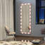 Miroir mural pleine grandeur pour chambre à coucher avec ampoules DEL à commande tactile