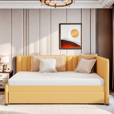 Upholstered Daybed With Pull-Out Trundle