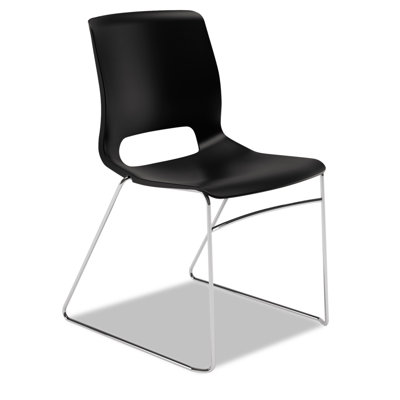 Chaise empilable à haute densité motivee sans accoudoirs