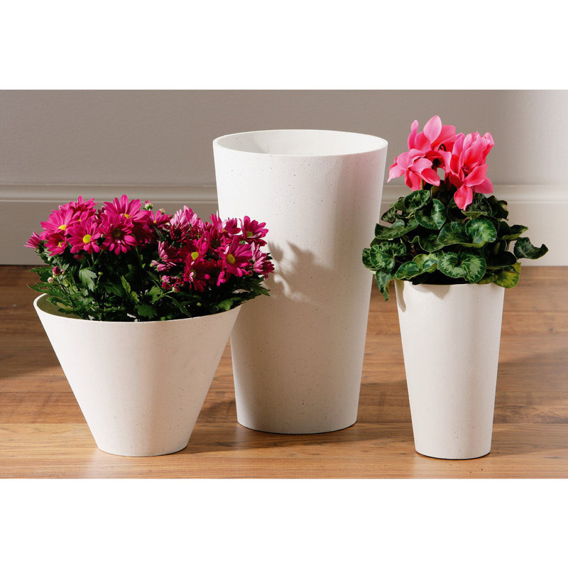 Table Vase, 24cm H x 15cm W x 15cm D