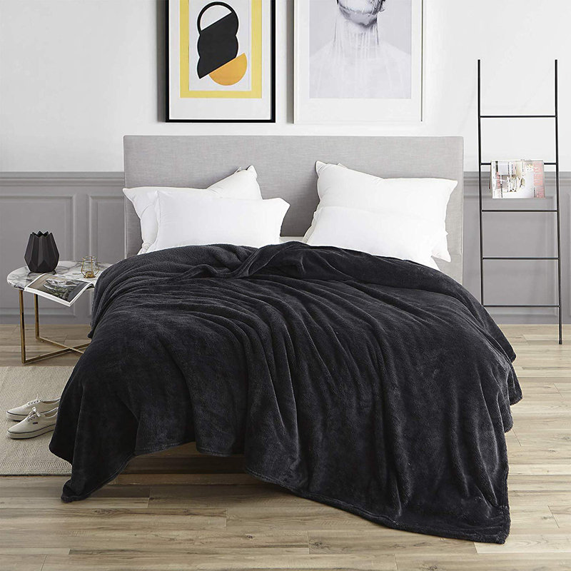 Other Items Coma Inducer Fleece Throw Blanket, King, Faded Black