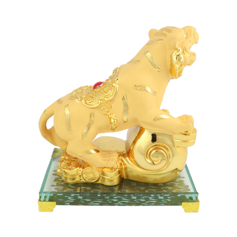 Broomhedge Animals Statue