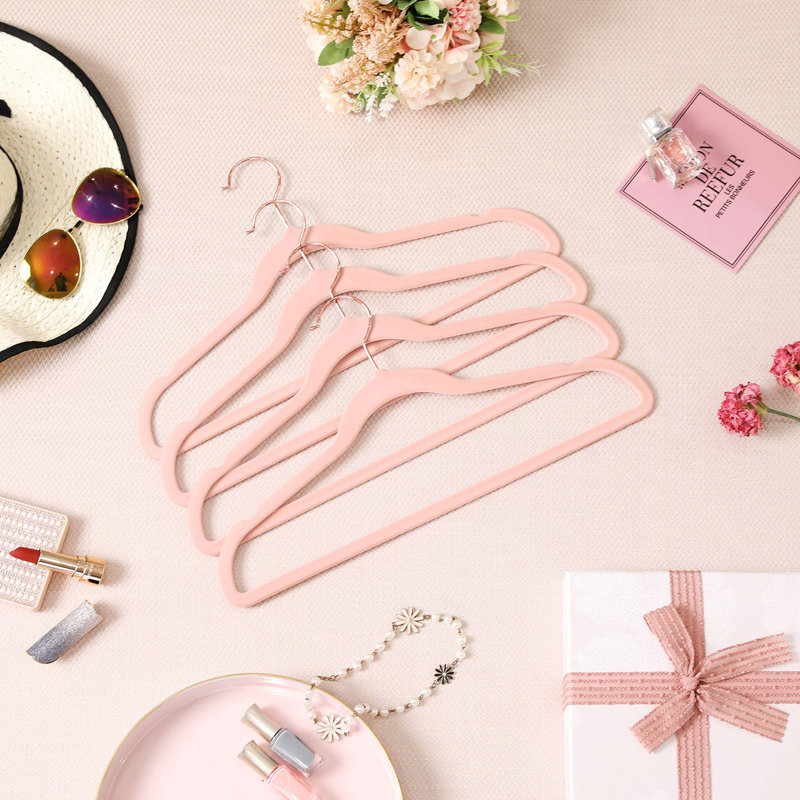 Taequan Non-Slip Standard Hanger, Pink 