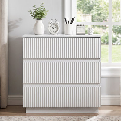 25.98" W 3 - Drawer Dresser, White